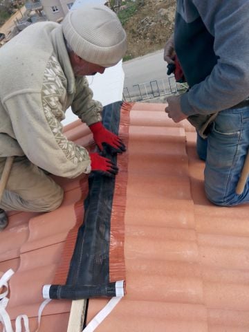 BRASS UZMAN BETON KİREMİT  ( KIRMIZI YÜZEY KAPLAMALI)